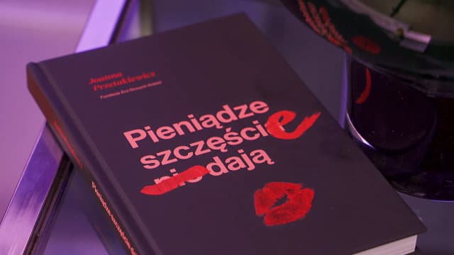 Gdzie kupić książkę pieniądze szczęście dają i nie przepłacić? Gdzie kupić książkę pieniądze szczęście dają i nie przepłacić?